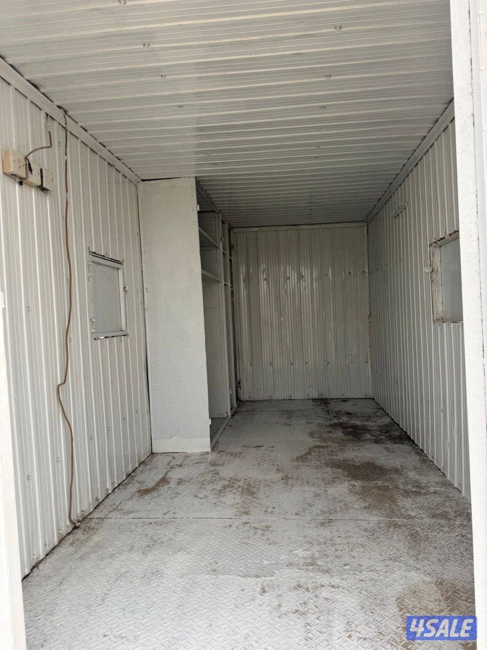 مخزن لوري او غرفه حارس2