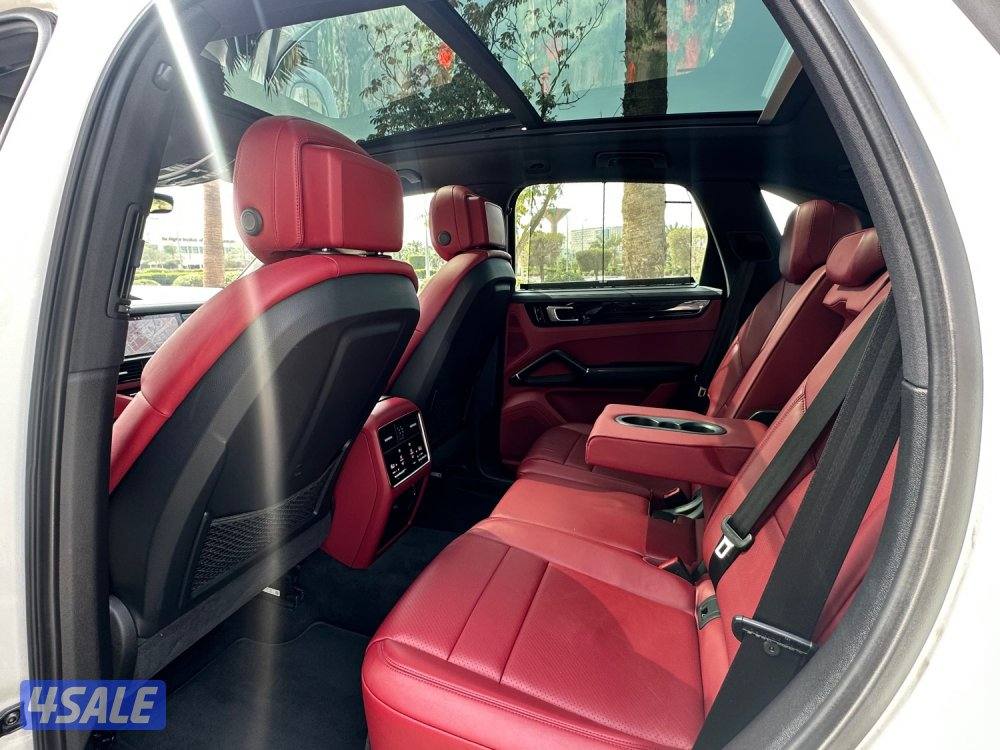 جيب بورش كاين 2020 ماشي 70 تحت الكفاله شرط الفحص9