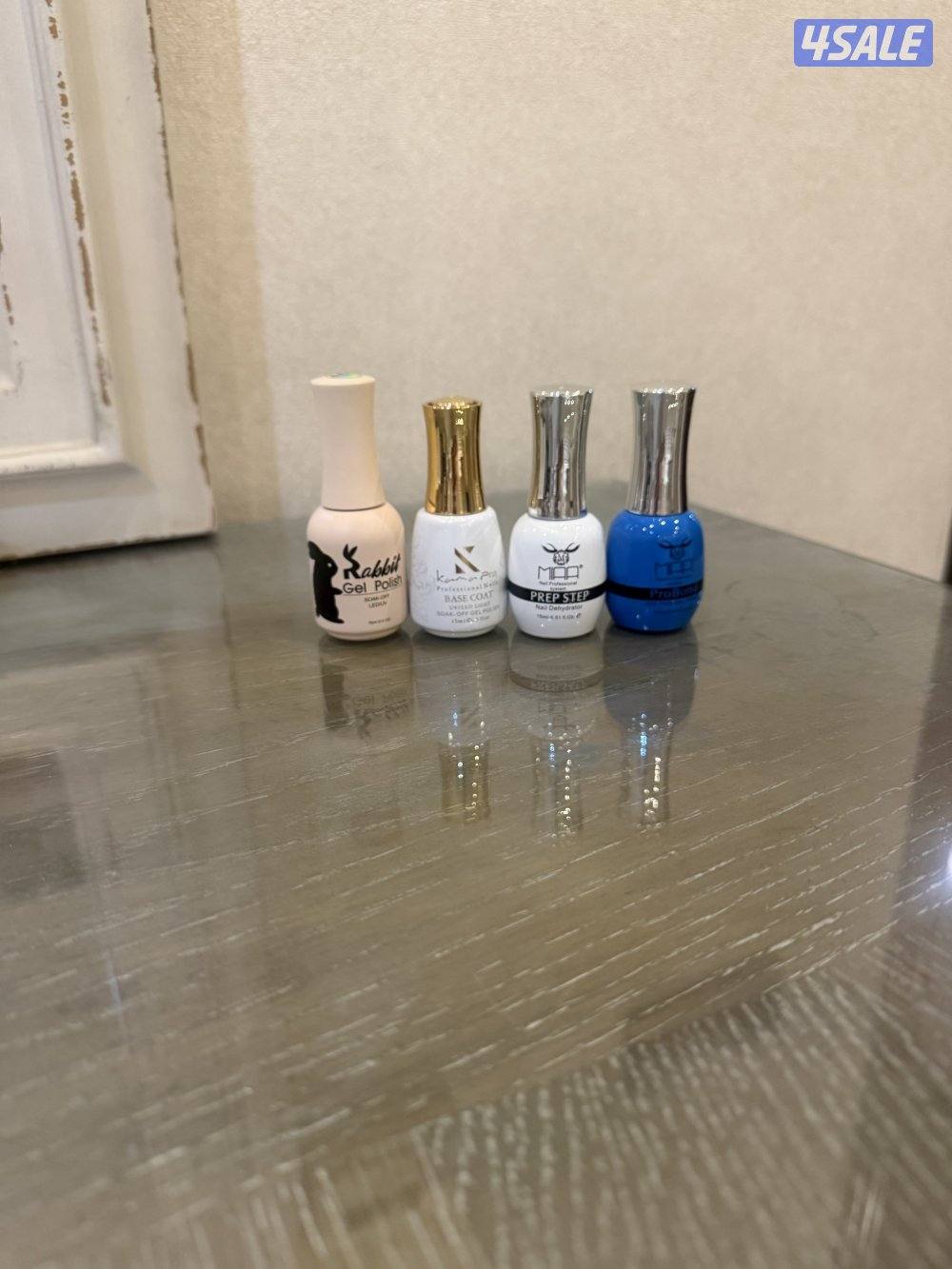 Nail polish and powder3