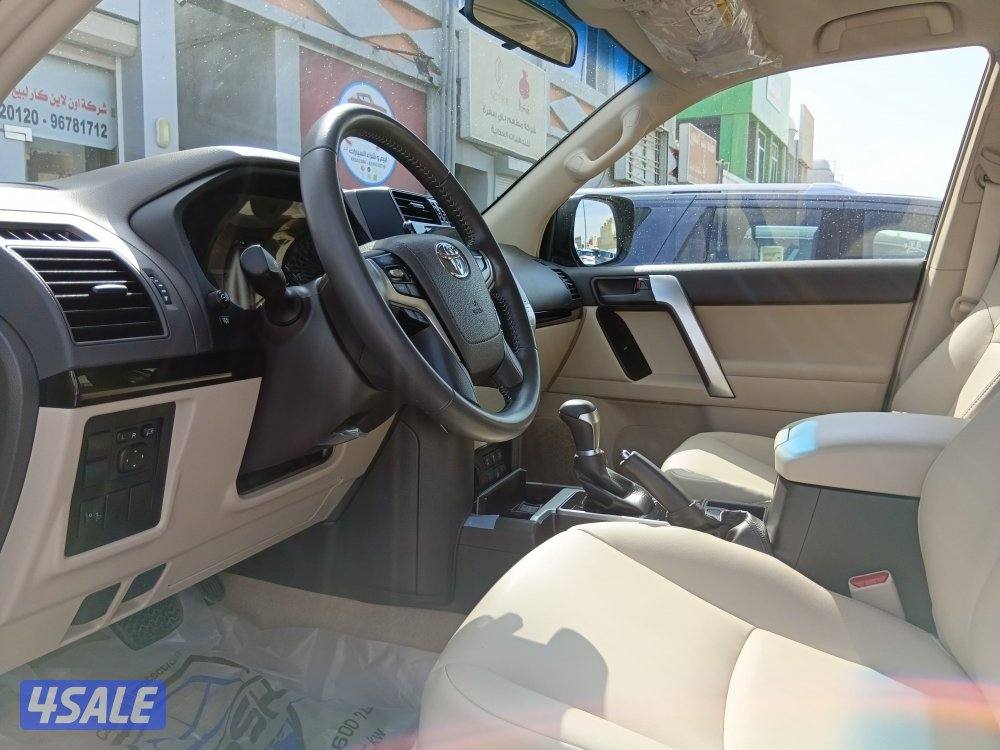 برادو موديل ٢٠٢٢ماشي ٨١ الف صبغ الوكالة شرط الفحص بالكامل مثبت سرعة2