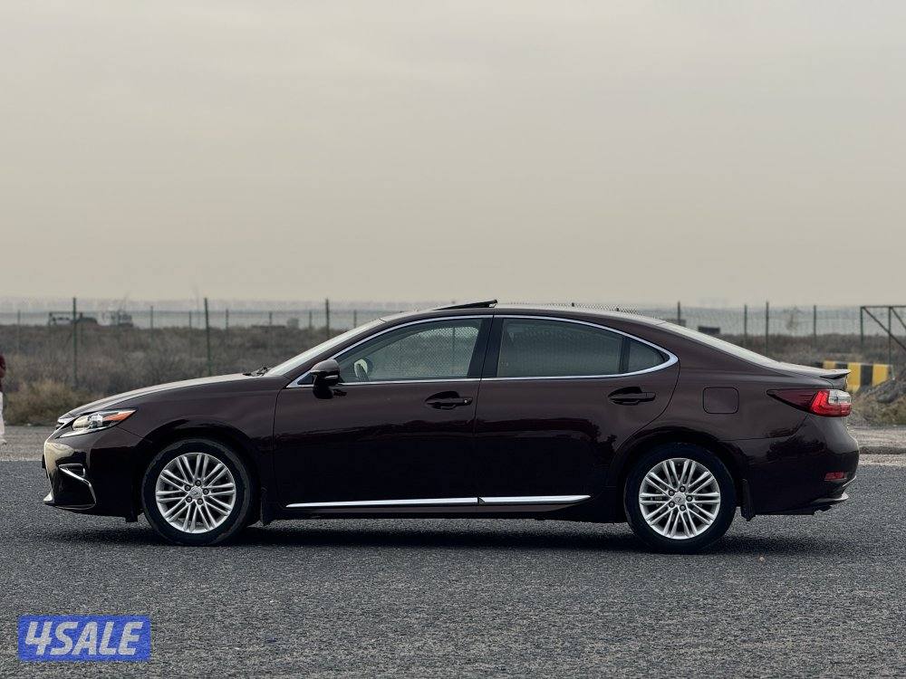 لكزس ES250-2016 عداد 96 بحالة نادرة4