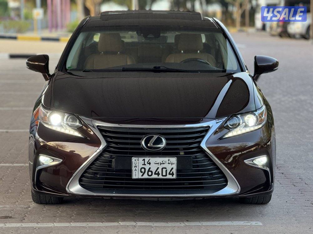 لكزس ES250-2016 عداد 96 بحالة نادرة7