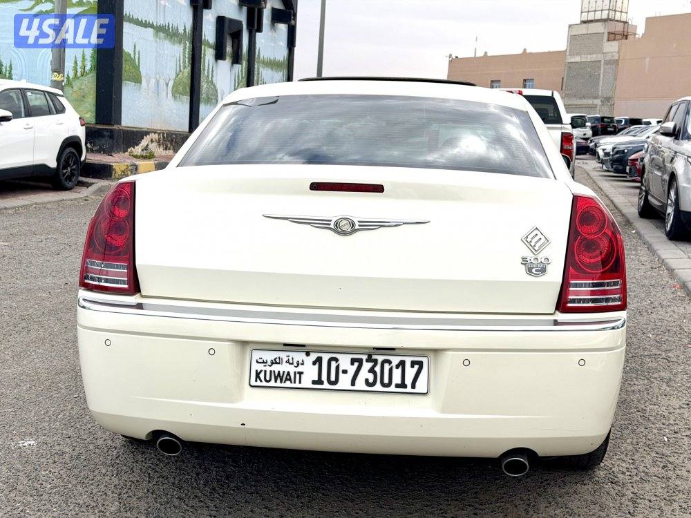 كرايزلر C300  وارد الملا 20105