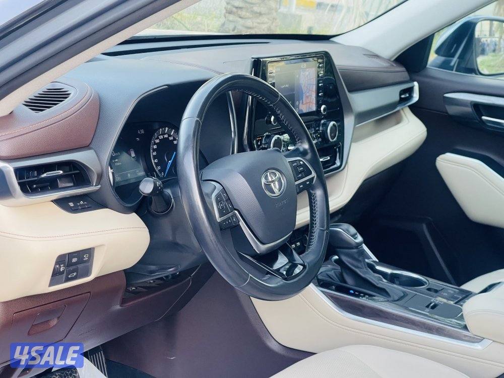 للبيع جيب تويوتا هايلاندر موديل 2020 فل ابشن اعلى درجه1