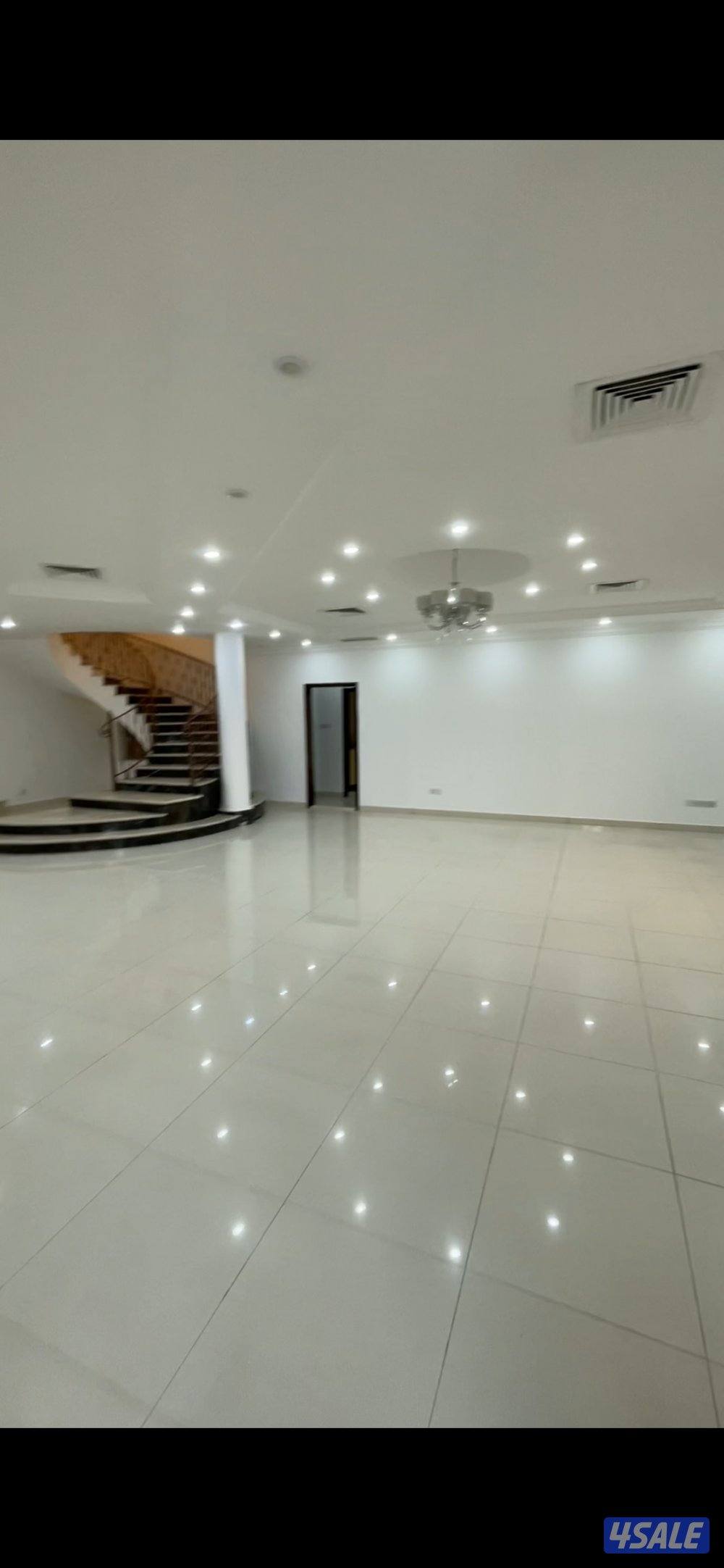 لايجار دورين دوبلكس مميز ارضي واول في عبدالله المبارك1