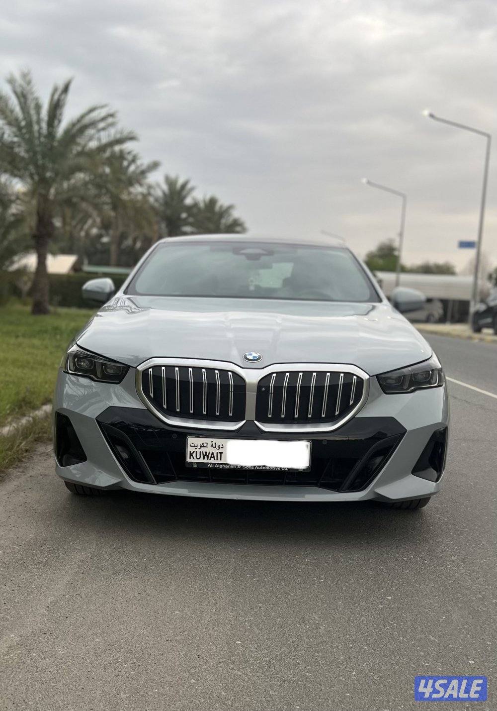 بيعه سريعه BMW 520 موديل 2025 كامل المواصفات1