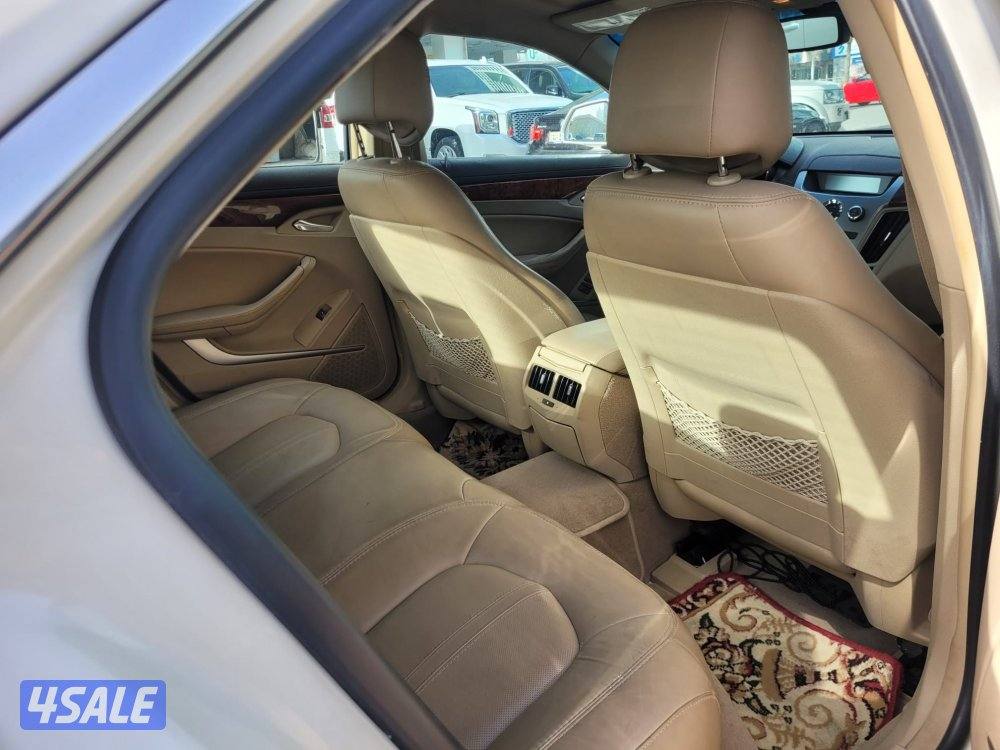 Cadillac CTS بحاله ممتازه6