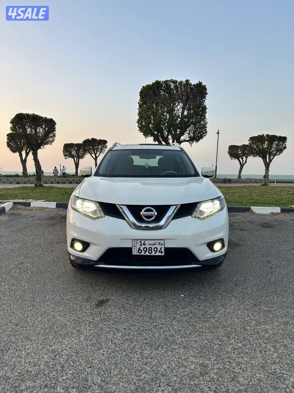 للبيع نيسان إكس تريل 2016 كامل المواصفات / ماشي 37 ألف11
