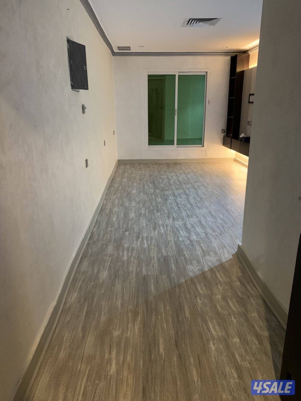 شقق للايجار خلو وفاضي غرفة وصالة ومطبخ وحمام تشطيب سوبر لوكس1