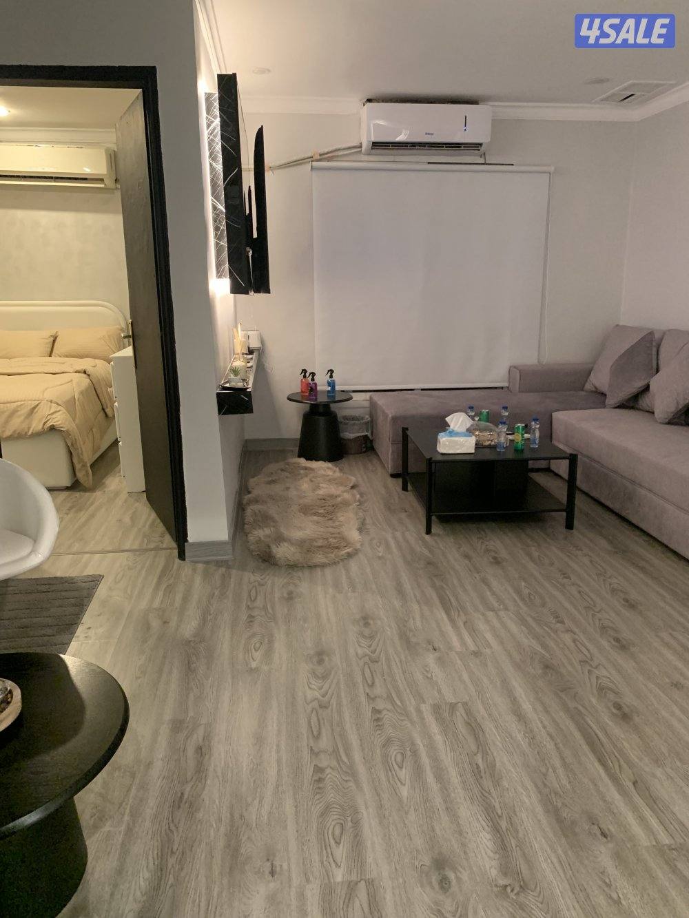 شقق للايجار خلو وفاضي غرفة وصالة ومطبخ وحمام تشطيب سوبر لوكس5