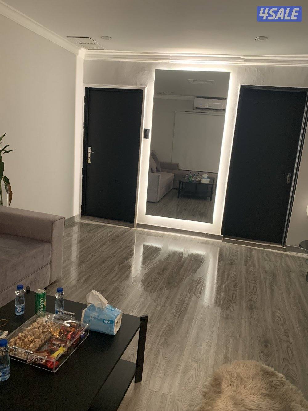 شقق للايجار خلو وفاضي غرفة وصالة ومطبخ وحمام تشطيب سوبر لوكس10