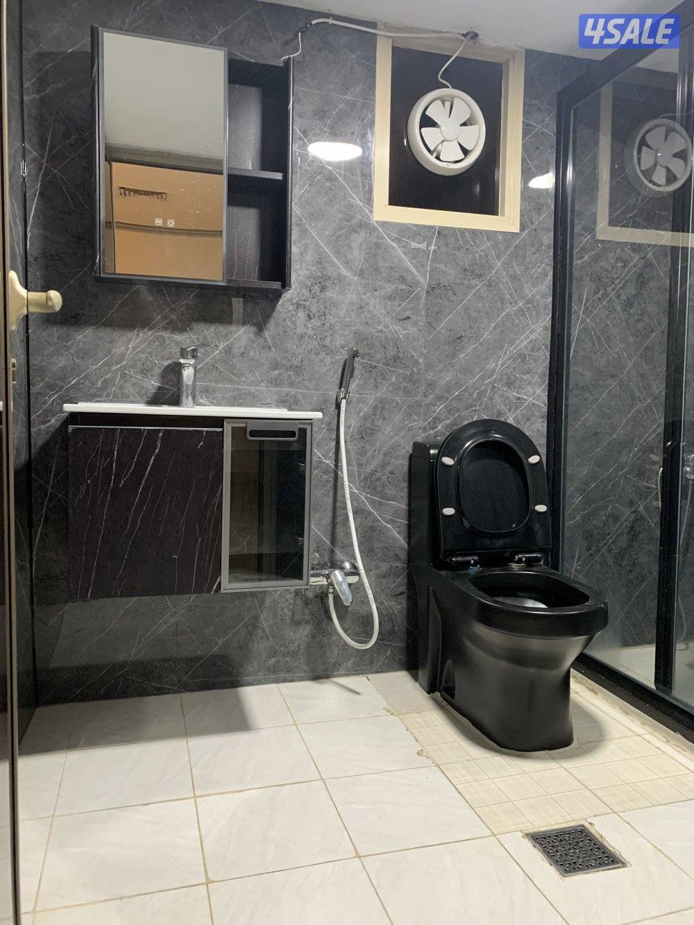 شقق للايجار خلو وفاضي غرفة وصالة ومطبخ وحمام تشطيب سوبر لوكس11