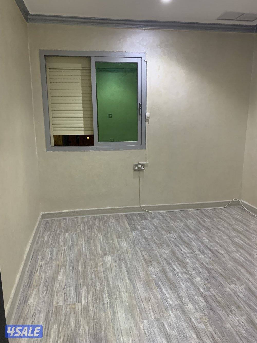 شقق للايجار خلو وفاضي غرفة وصالة ومطبخ وحمام تشطيب سوبر لوكس12