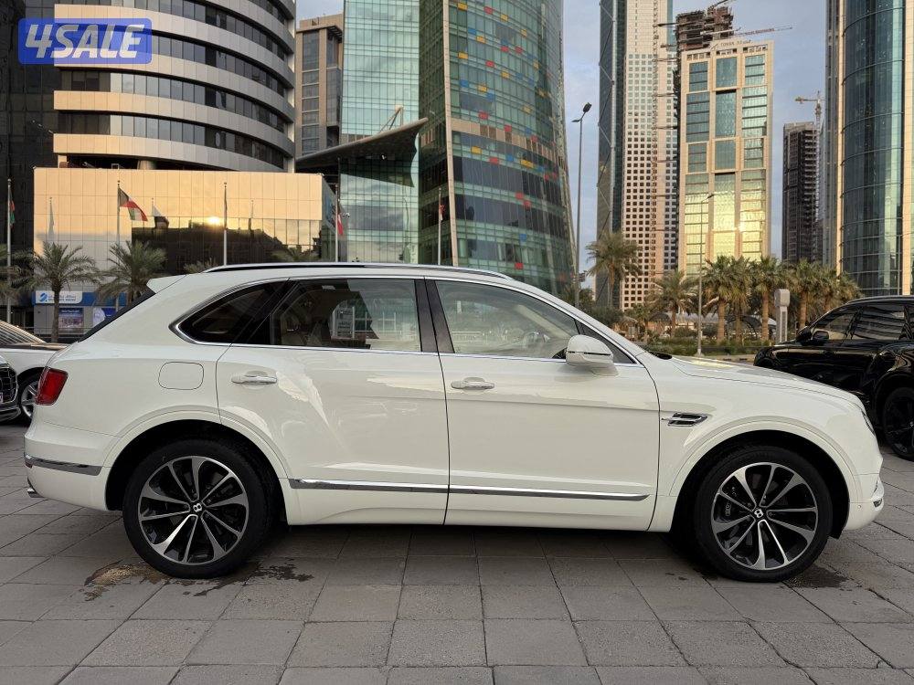 بنتلي … بنينتايجا … موديل 2017 … وارد الزياني3