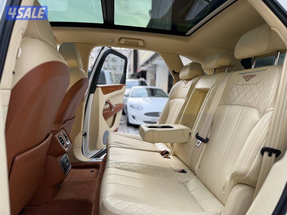 بنتلي … بنينتايجا … موديل 2017 … وارد الزياني10