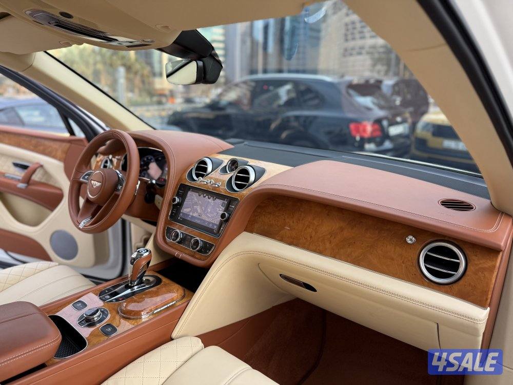 بنتلي … بنينتايجا … موديل 2017 … وارد الزياني11