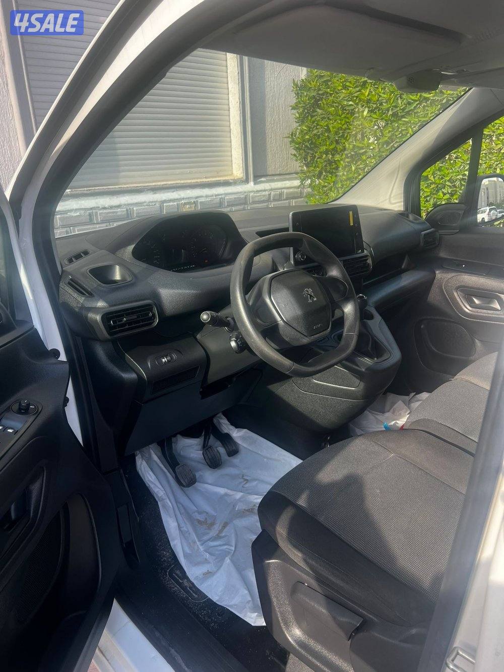 2023 بيجو بارتنر3