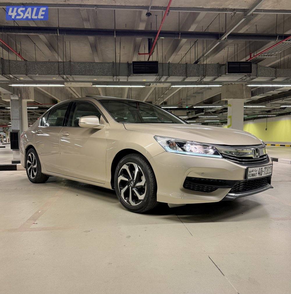 اكورد 2017 عداد 95 الف الفل ٤ سلندر0