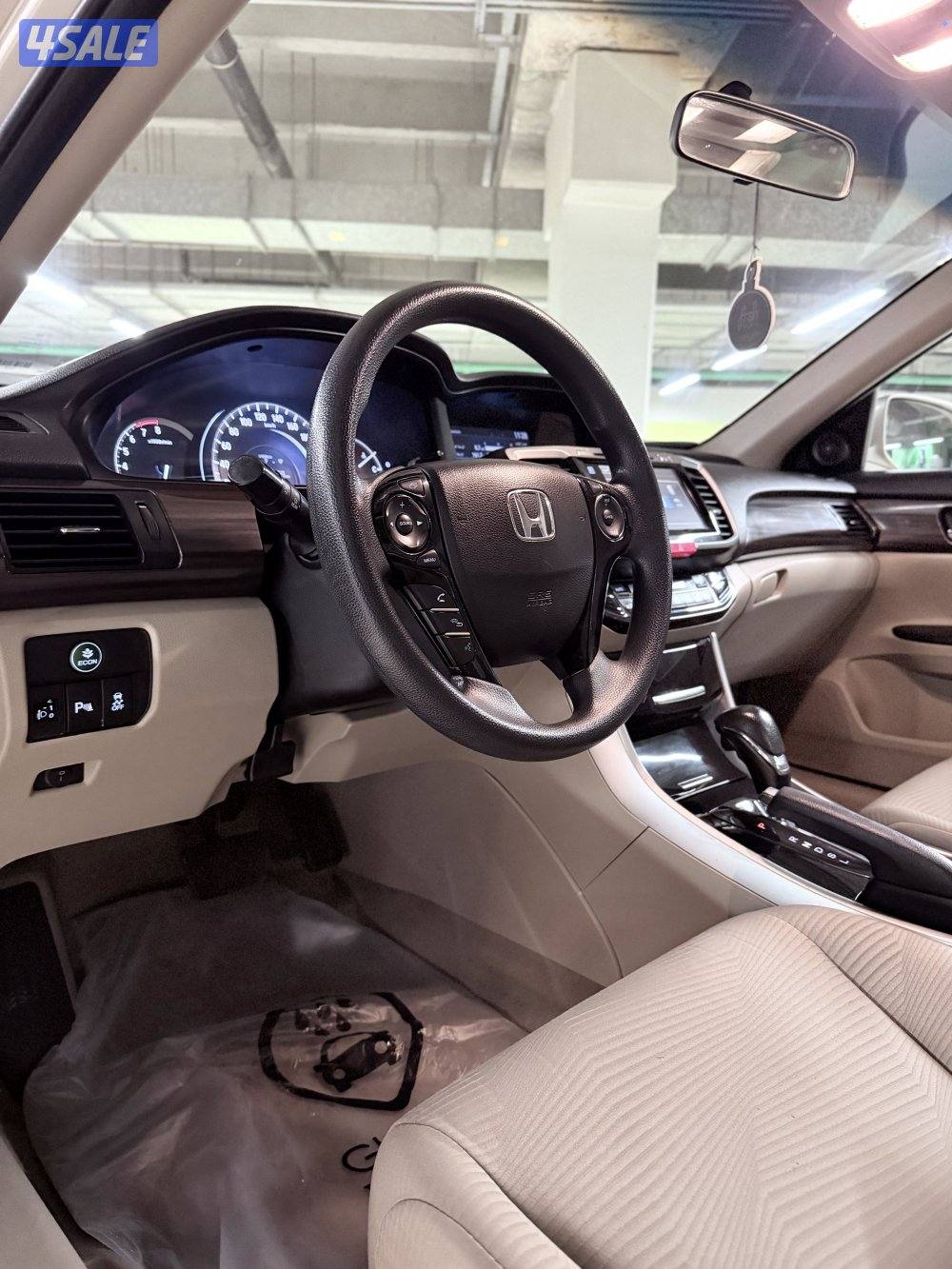 اكورد 2017 عداد 95 الف الفل ٤ سلندر6