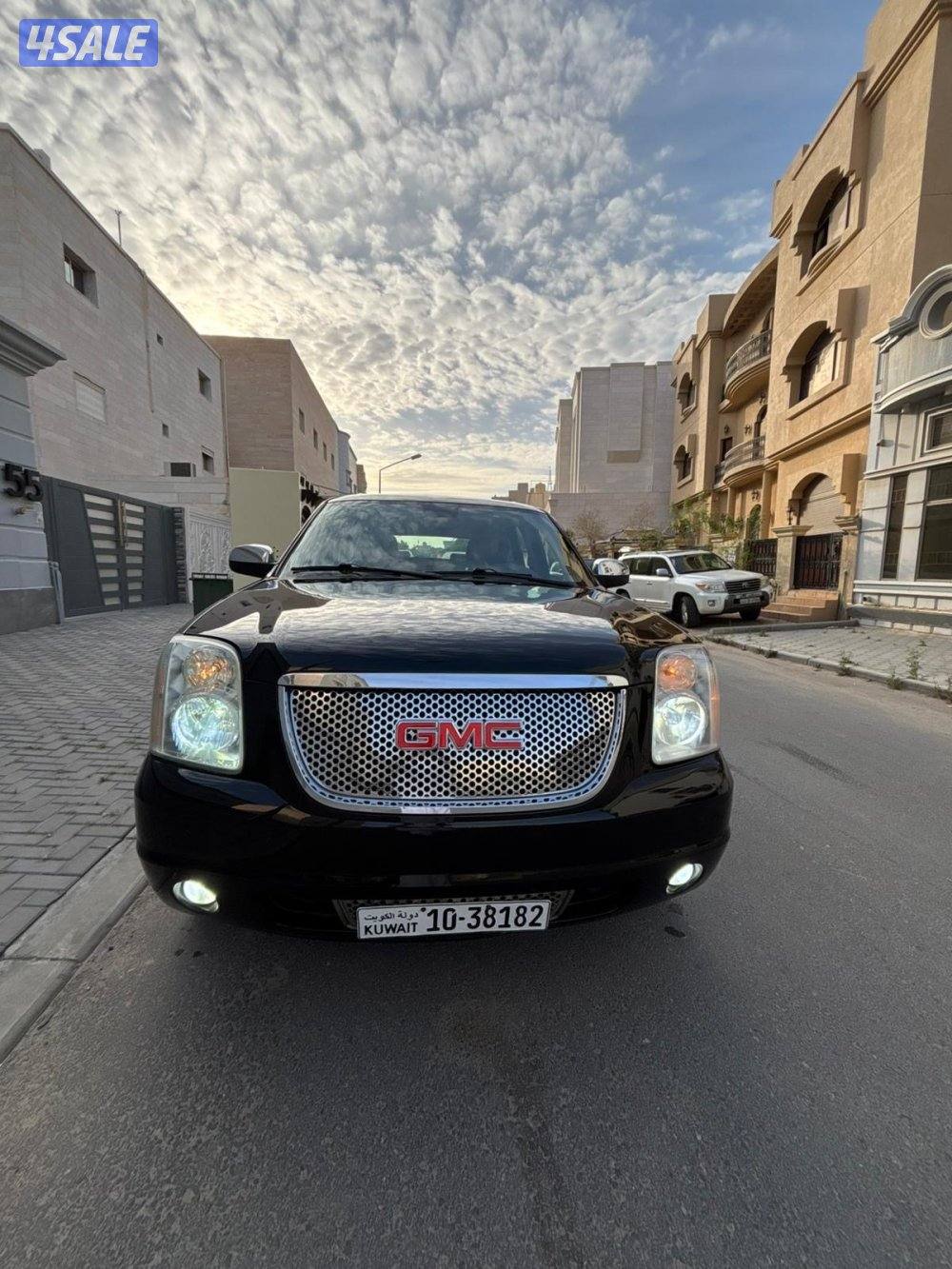 للبيع يوكن دينالي4