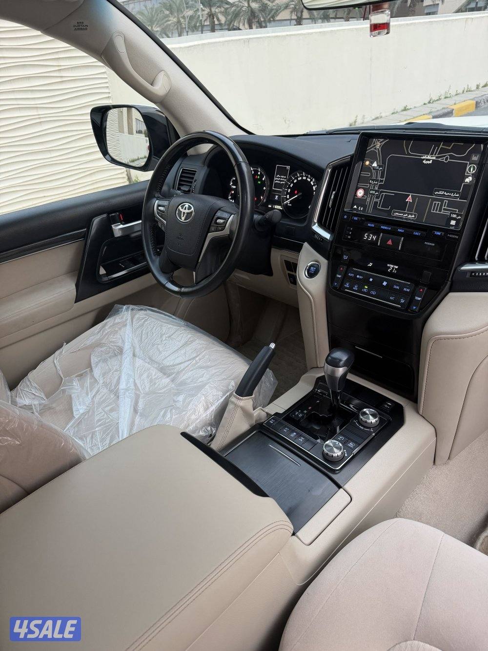 لاند كروزر V87