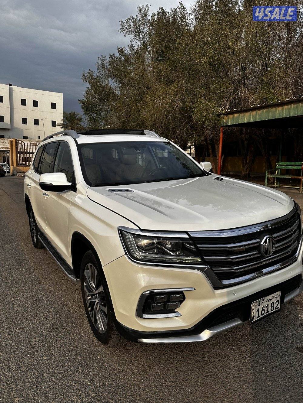 للبيع جيب ام جي20202