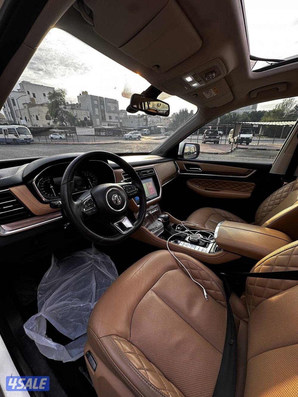 للبيع جيب ام جي20204