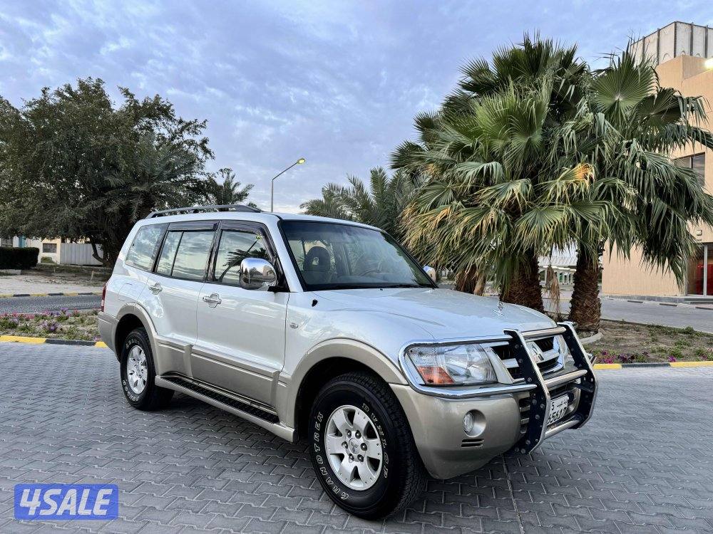 للبيع باجيرو موديل 2005 بحالة الوكاله كامل المواصفات2