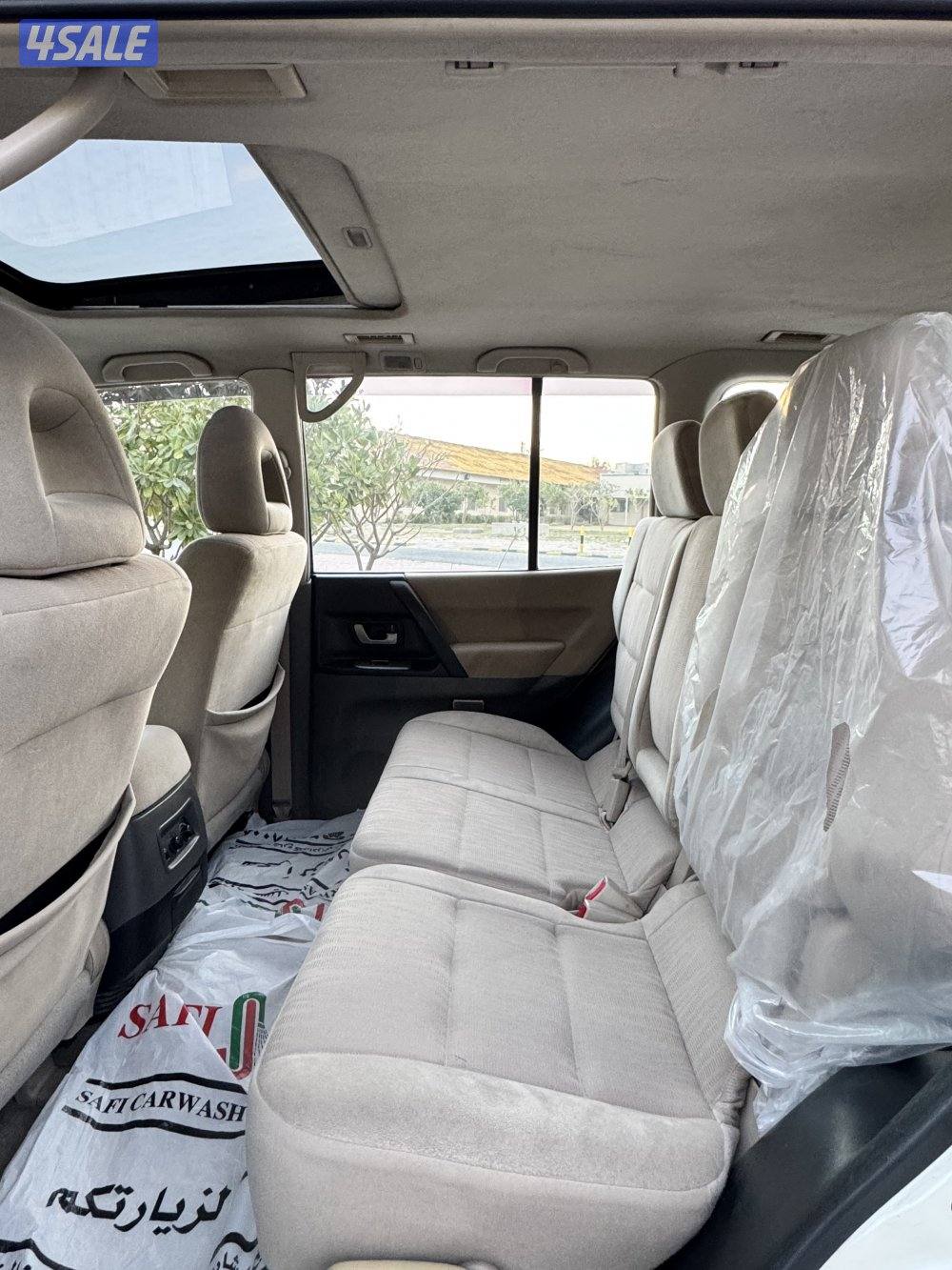 للبيع باجيرو موديل 2005 بحالة الوكاله كامل المواصفات5