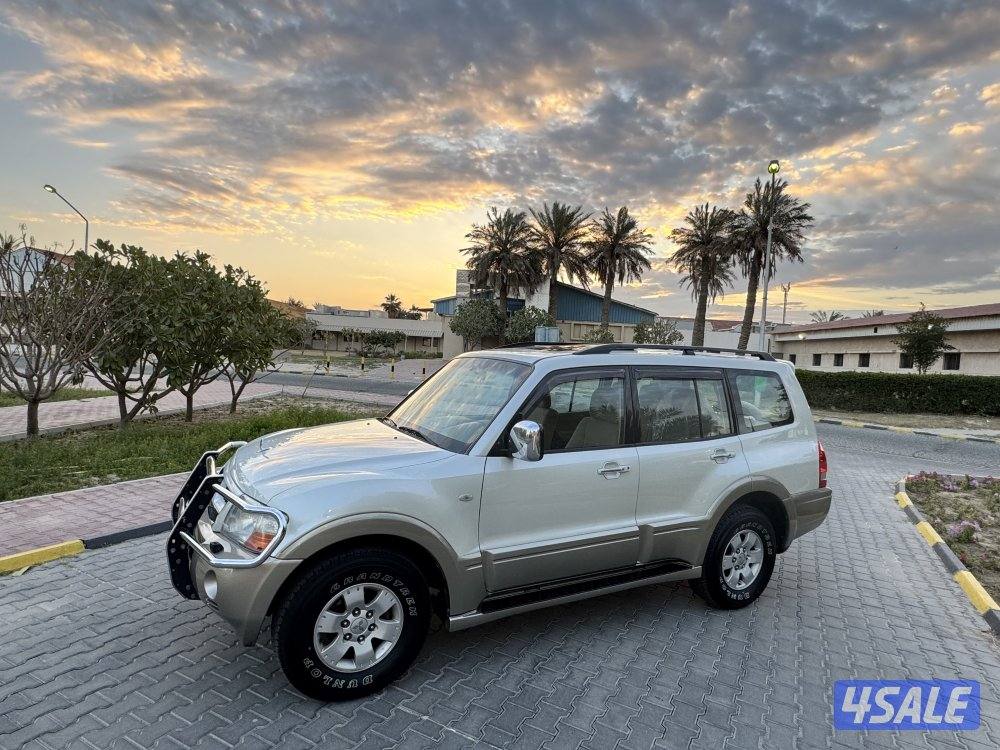 للبيع باجيرو موديل 2005 بحالة الوكاله كامل المواصفات12