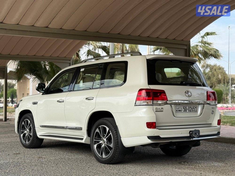 لاندكروز 2021 قراند تورينق عداد 112 شرط الفحص3