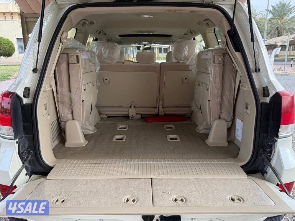 لاندكروز 2021 قراند تورينق عداد 112 شرط الفحص13