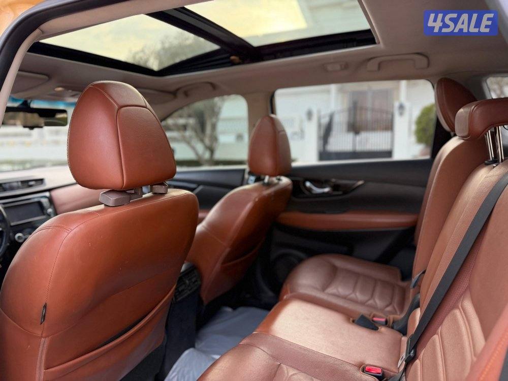 اكس تريل 2018 الدرجه الاولى بحالة الوكالة8