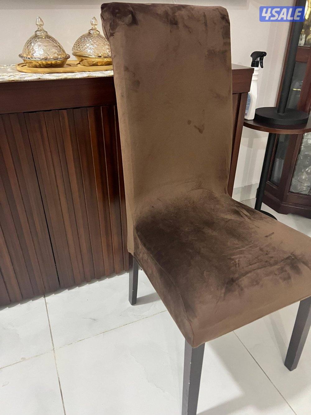 طاولة طعام من صفات الغانم1