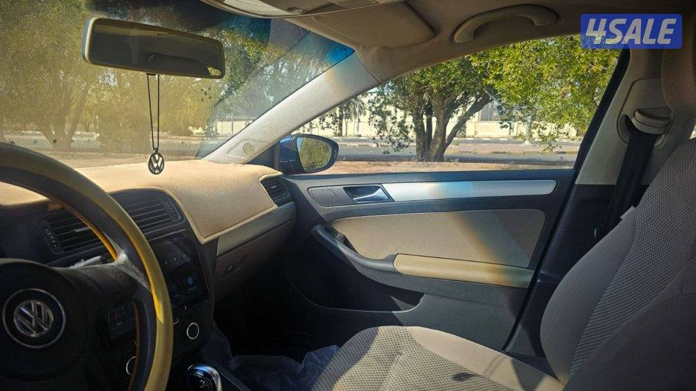Volkswagen Jetta - فوكلس فاجن6