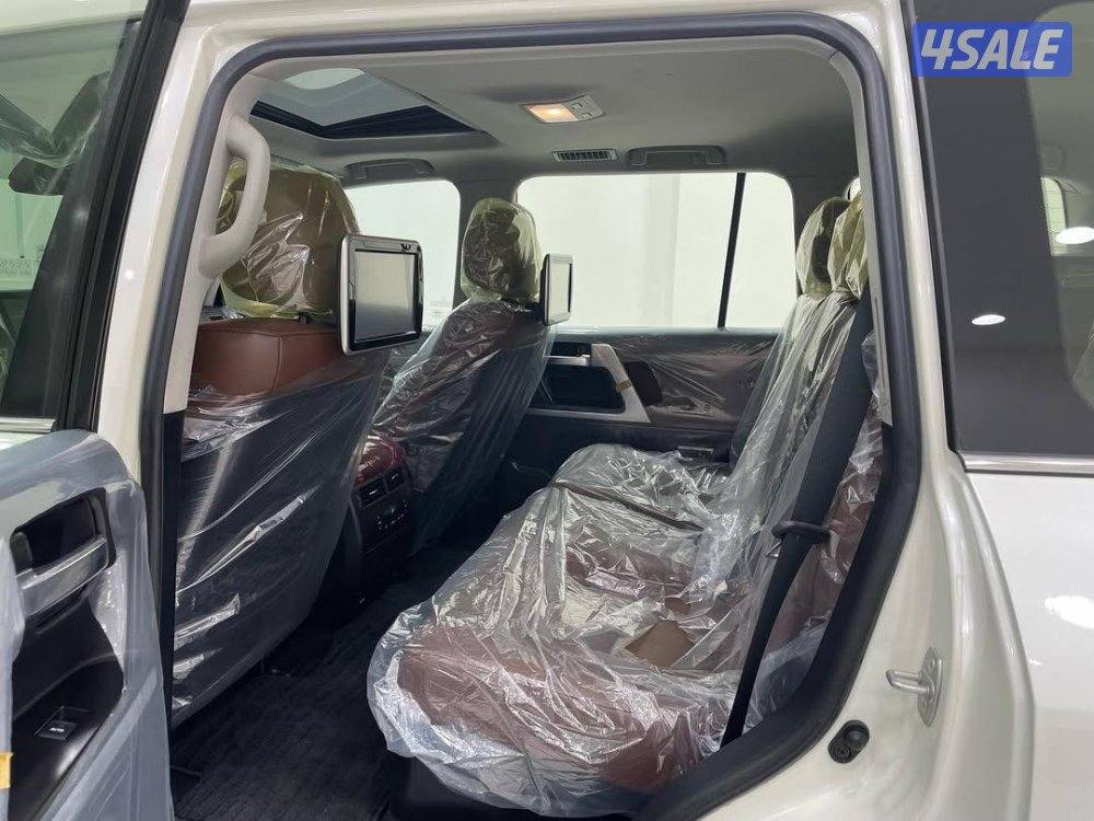 تويوتا كروزر 2016 GXR V8 وكاله البحرين تصدبر مع تخليص كامل10