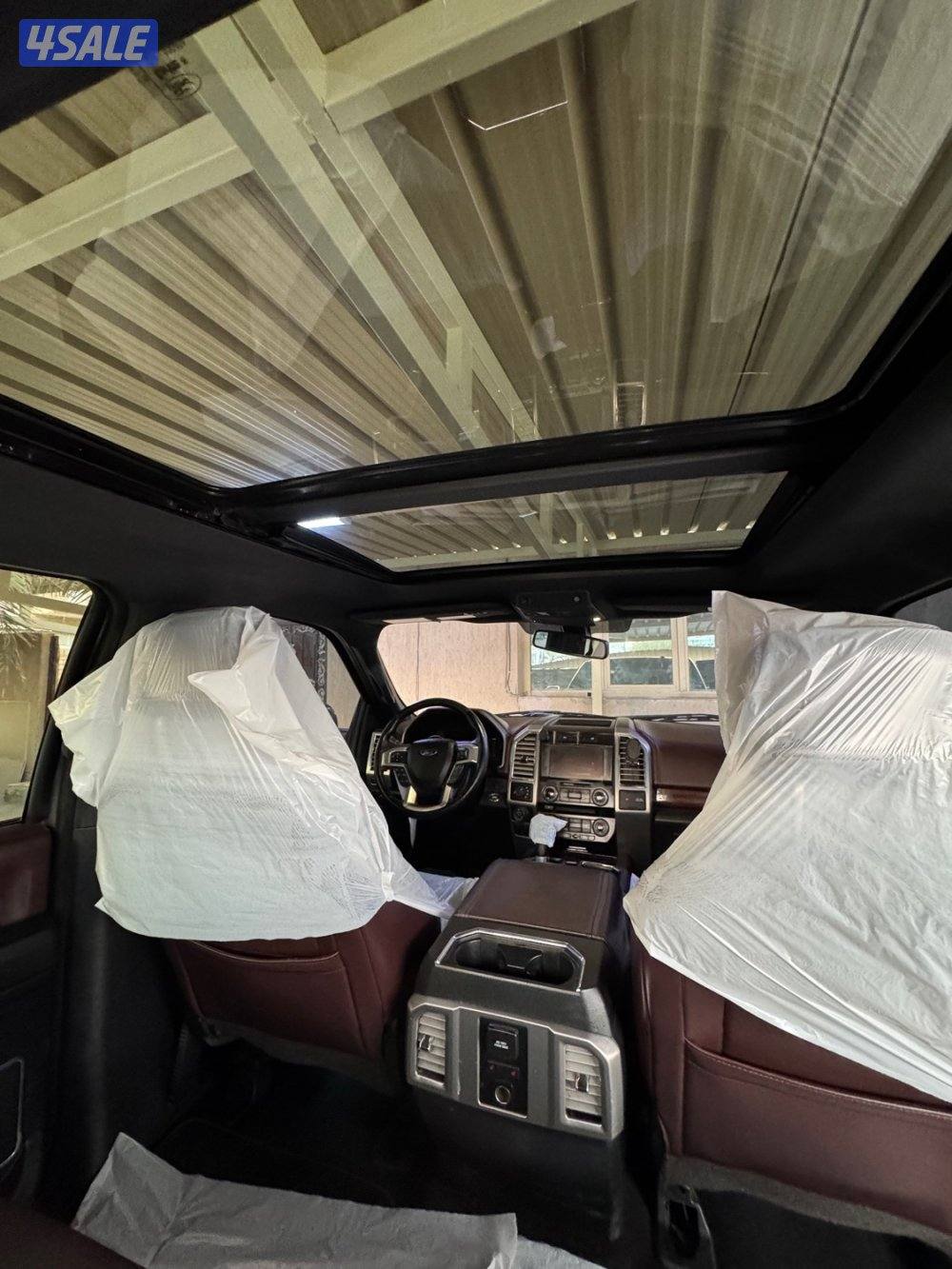 وانيت فورد بلاتينيوم2