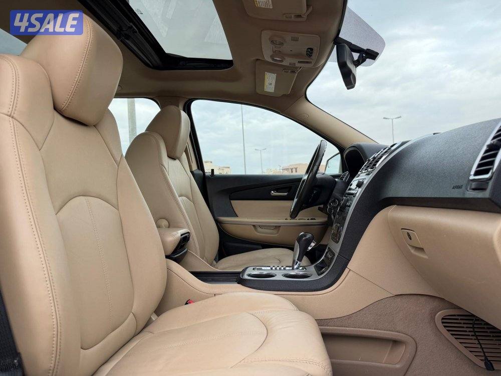 للبيع GMC اكاديا موديل 2012 وارد بهبهاني6