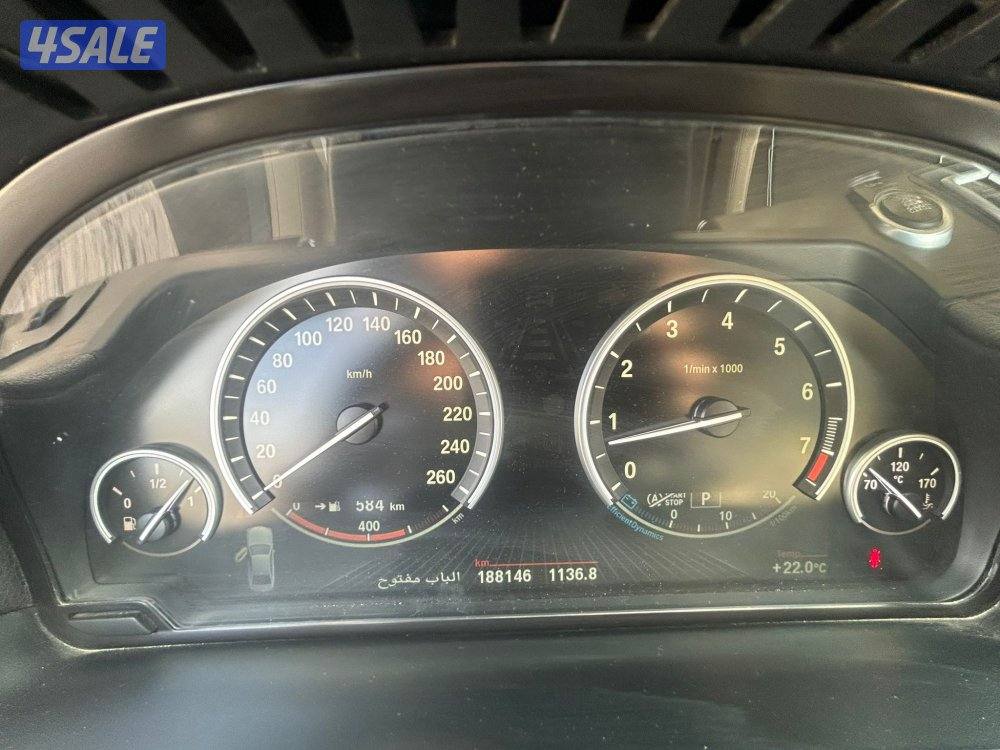 للبيع Bmw
740Li  عداد 188 الف صبغ وكالة15