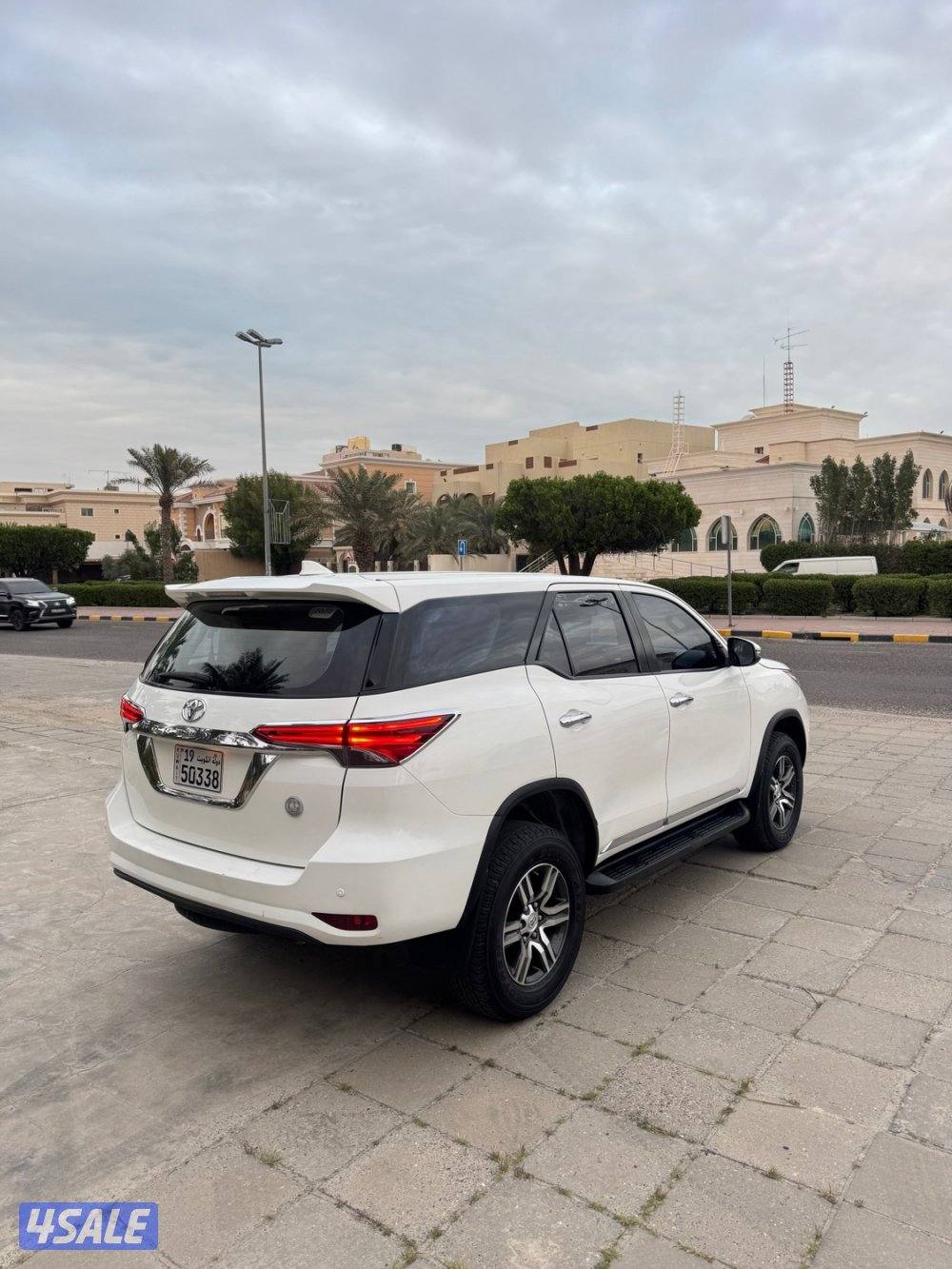 فورتنر صبغ الوكاله مديل 2020ماشي 120 4 سلند6