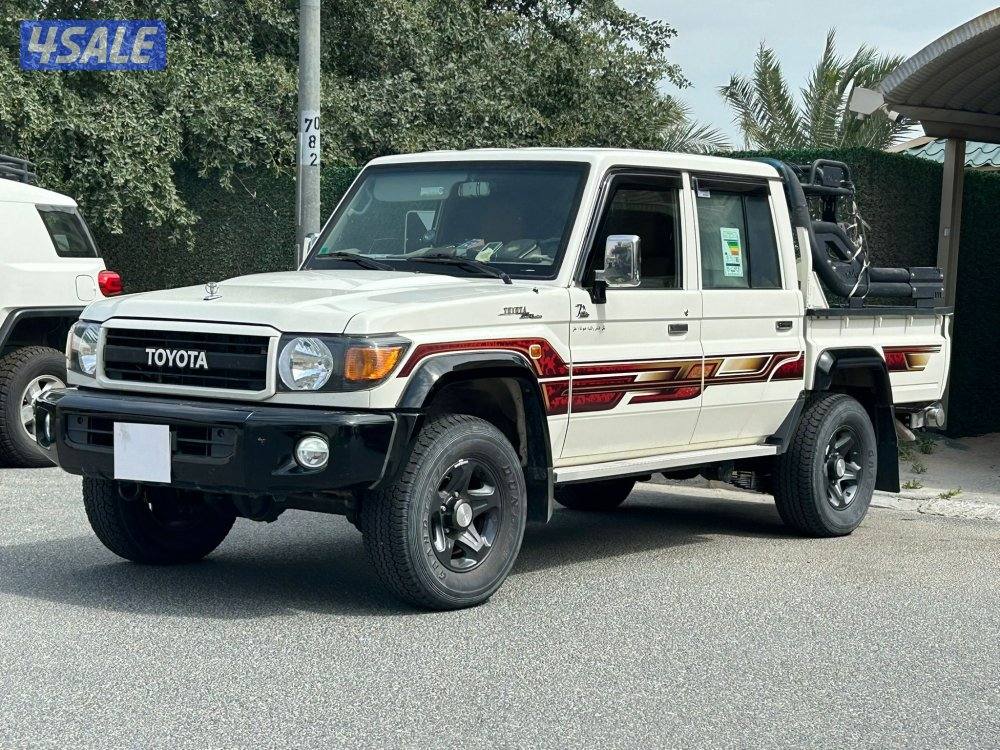 للبيع تويوتا لاند كروزر 
LX
صبغ وكالة0