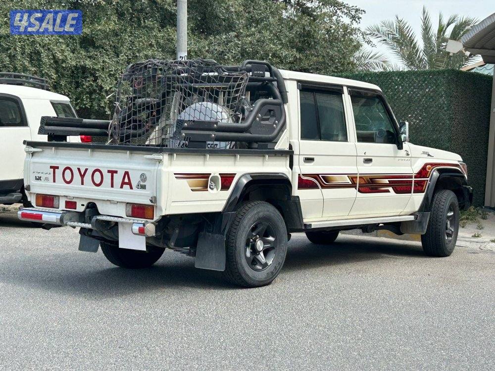 للبيع تويوتا لاند كروزر 
LX
صبغ وكالة3