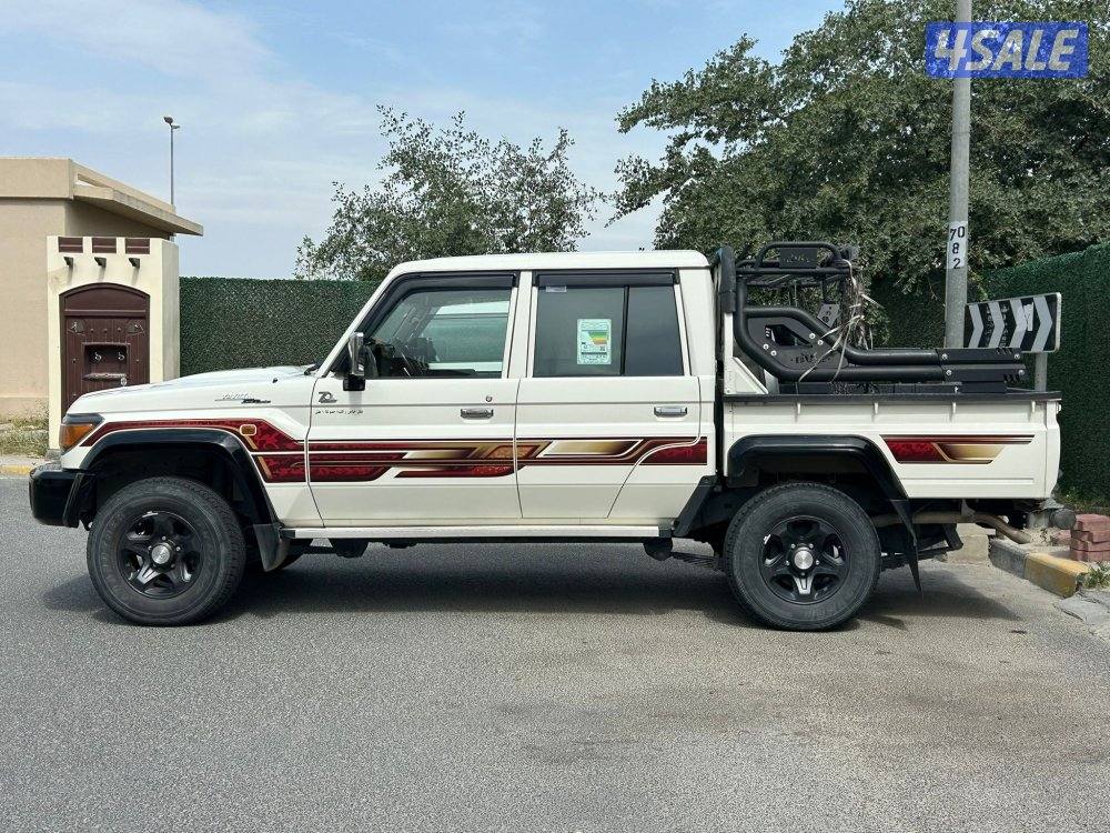 للبيع تويوتا لاند كروزر 
LX
صبغ وكالة5