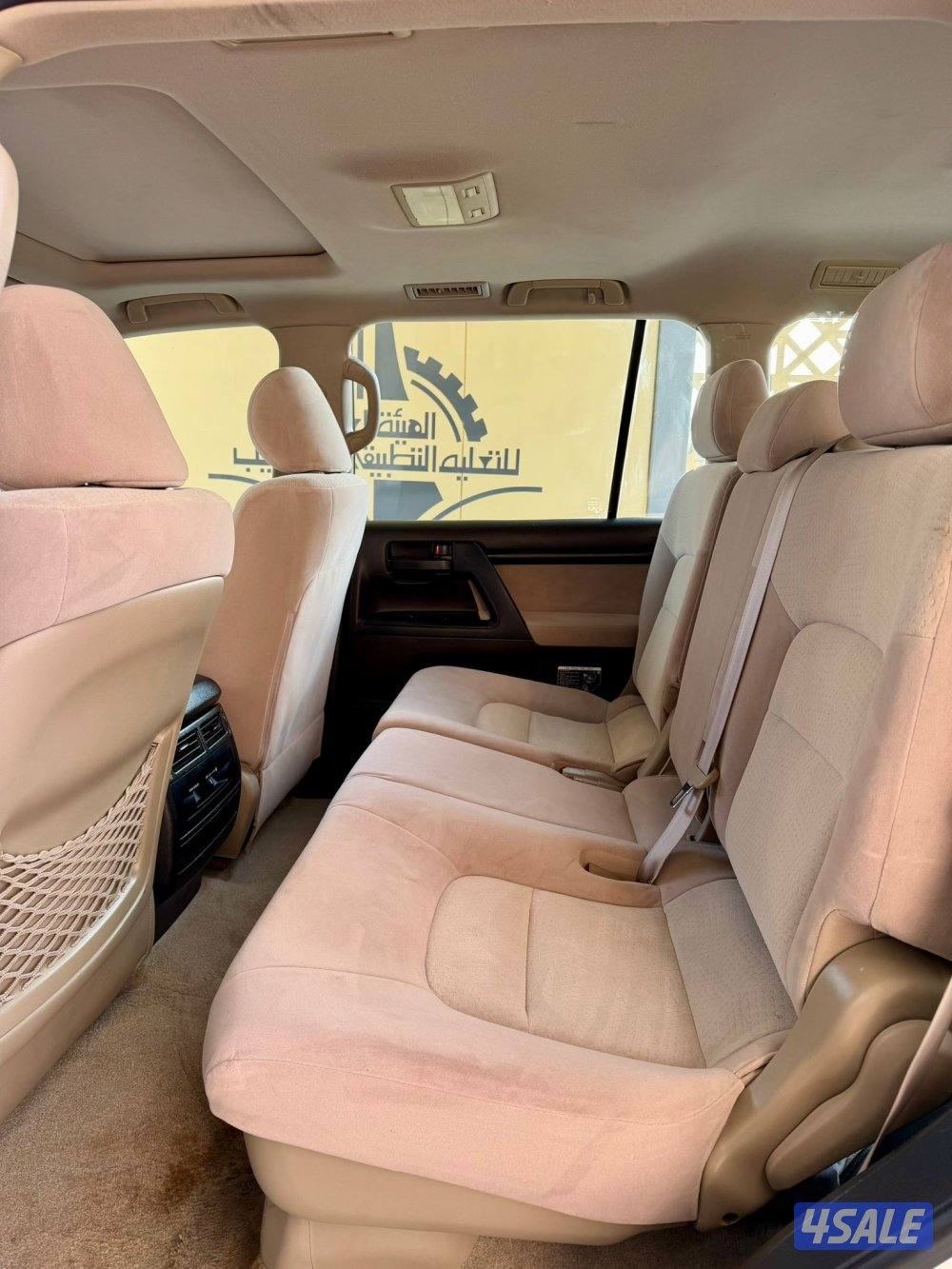 للبيع : لاند كروزر : GXR : موديل 20113