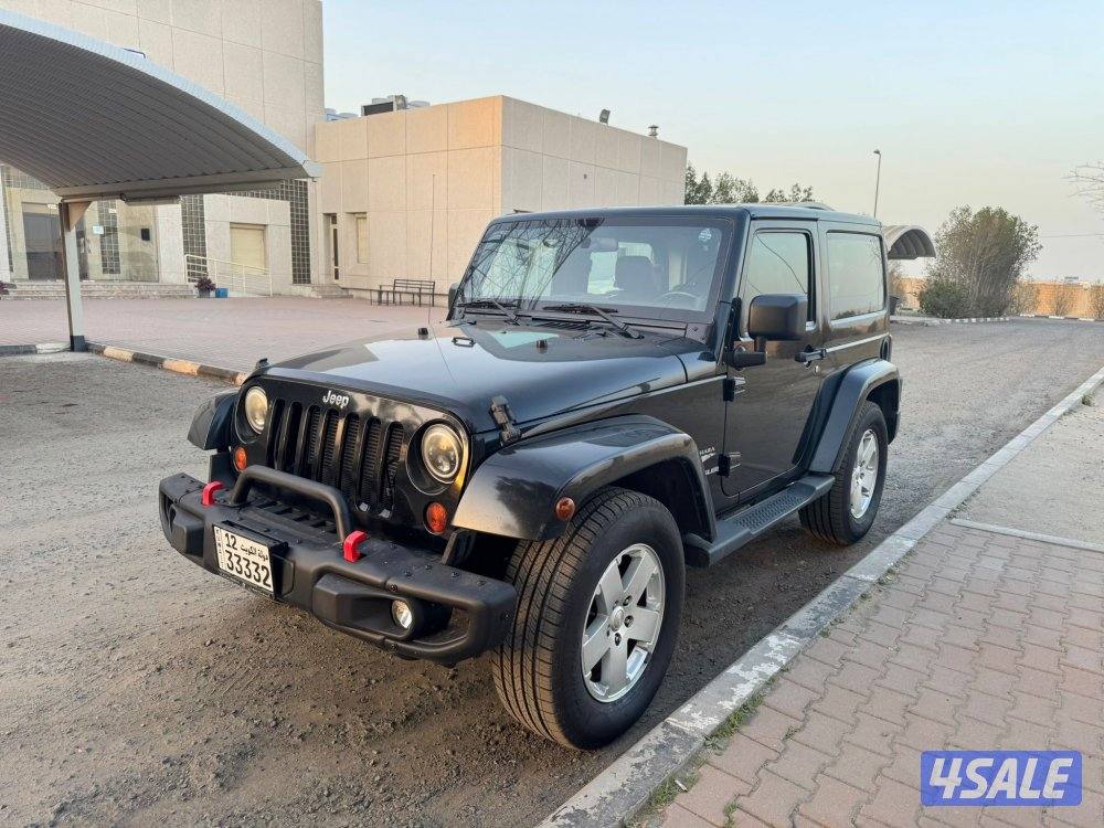 للبيع جيب رانجلر موديل20126