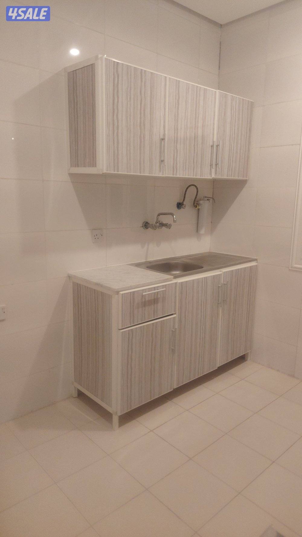 شقة للايجار عزوبي6