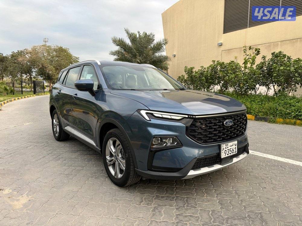 للبيع فورد تيريتوري 2023 ماشي 70 الف2