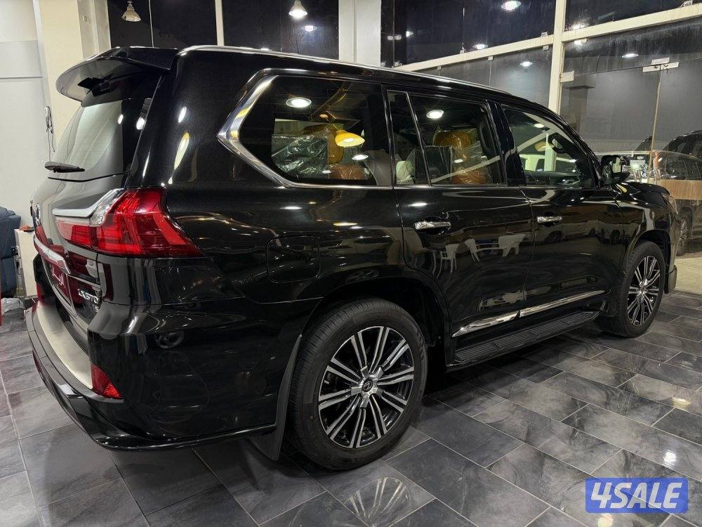 لكزس ٢٠٢٠ درجة اولى صبغ وكالة3