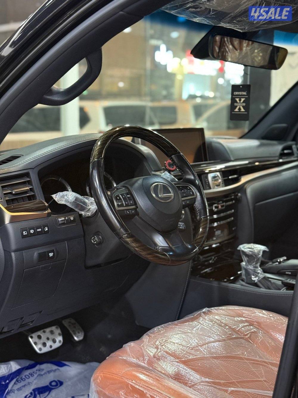 لكزس ٢٠٢٠ درجة اولى صبغ وكالة4