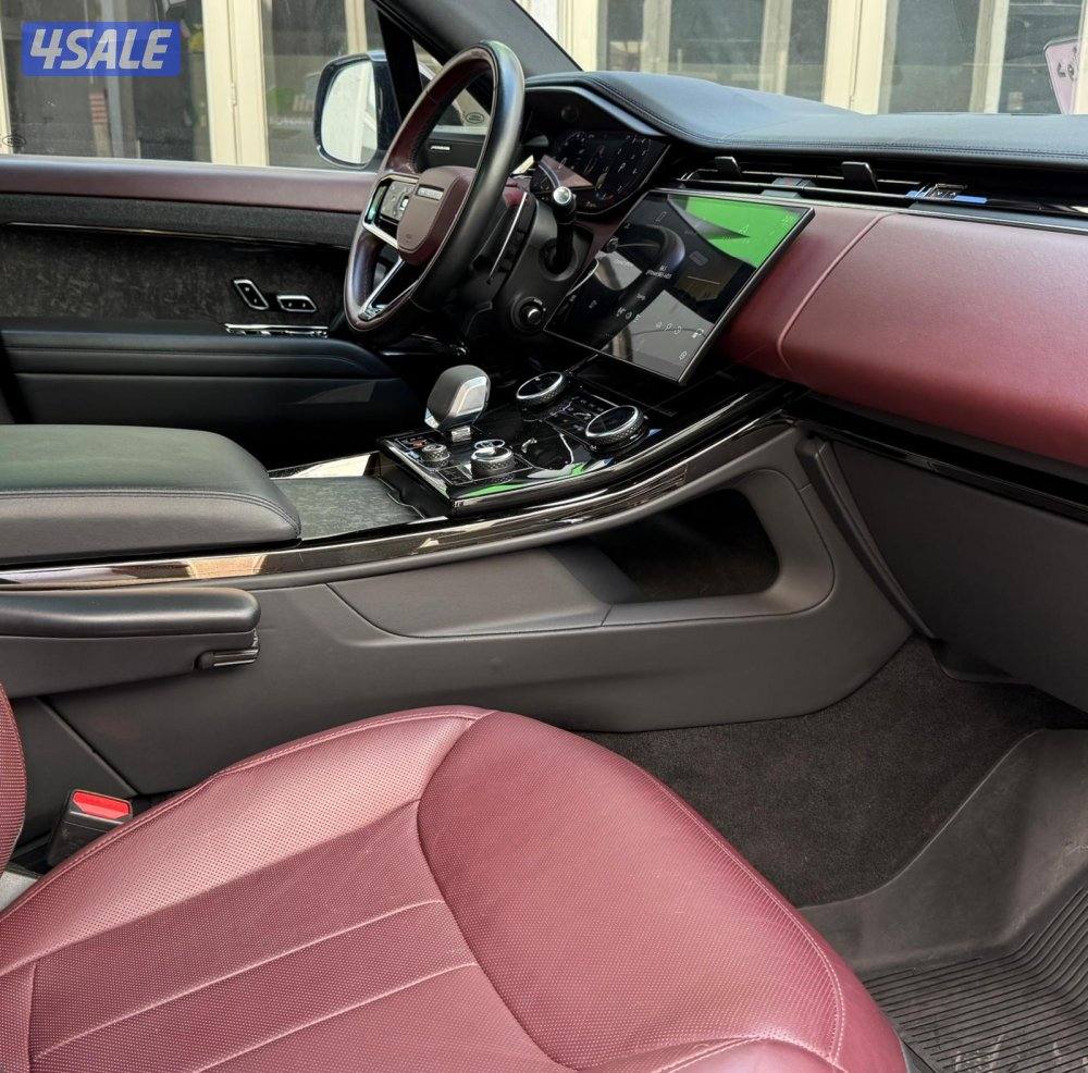 RANG ROVER SPORT DYNAMIC P4006